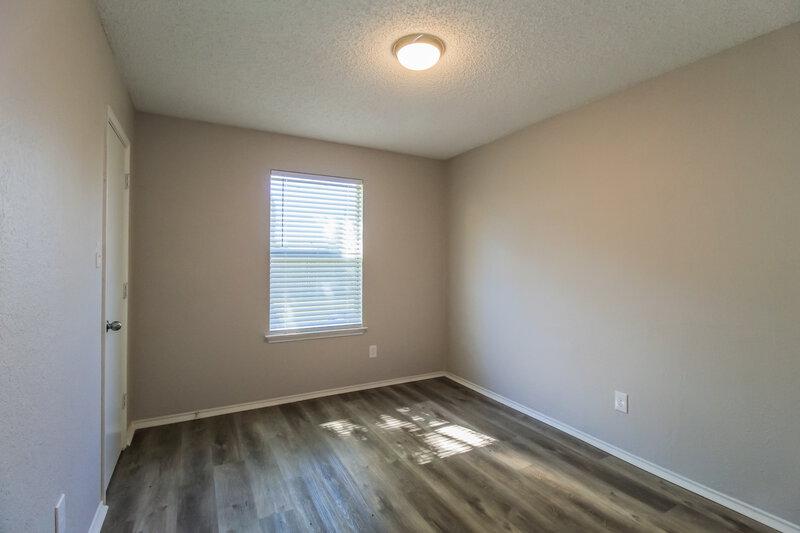 2,580/Mo, 5315 Rowcrop Dr Arlington, TX 76017 Bedroom View 2