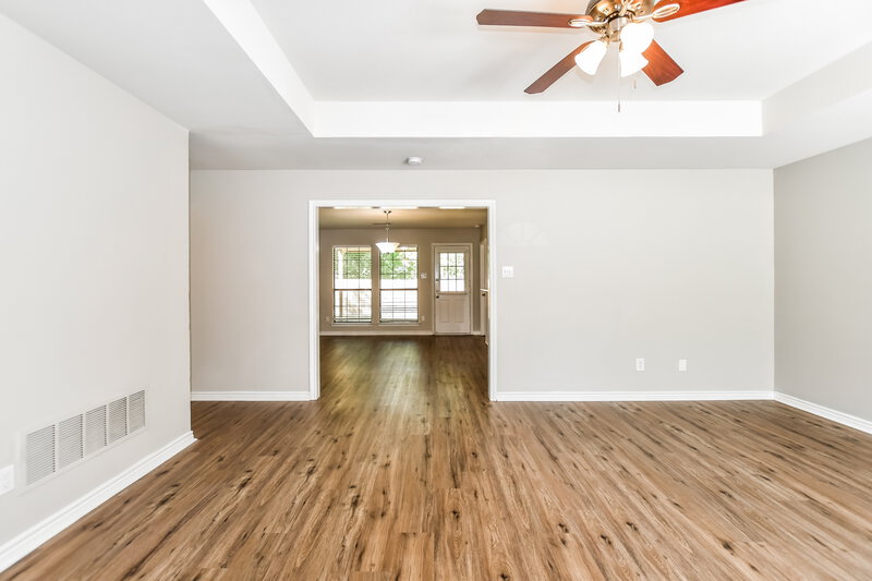 1,975/Mo, 703 N Alamo Rd Rockwall, TX 75087 Misc View 3