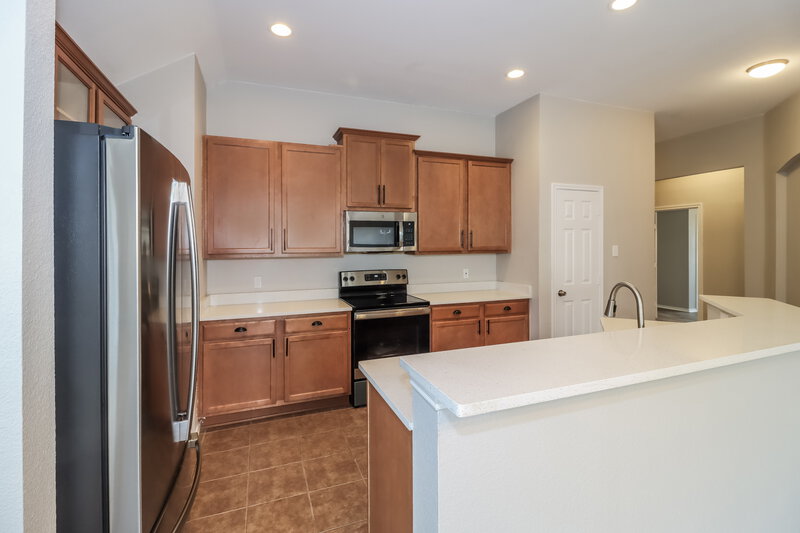 2,310/Mo, 1620 Wickham Dr Burleson, TX 76028 Kitchen View