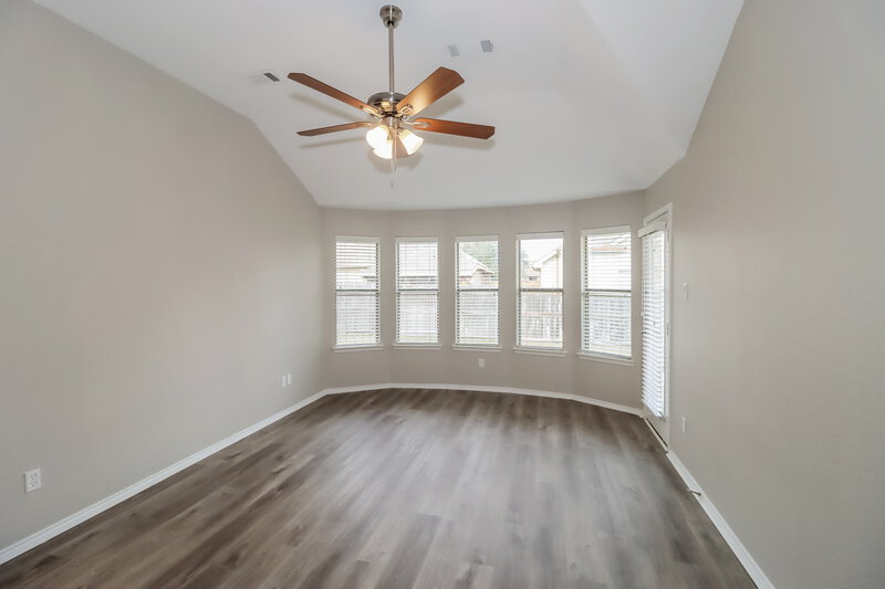 2,310/Mo, 1620 Wickham Dr Burleson, TX 76028 Main Bedroom View 2