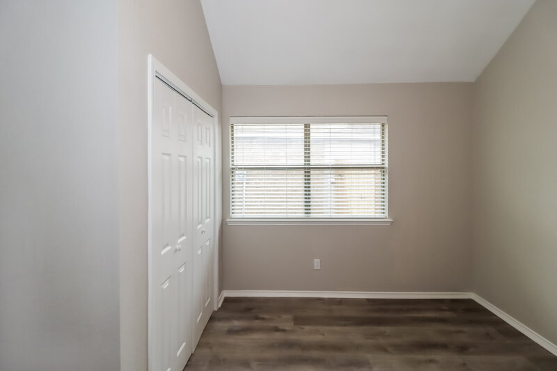 2,310/Mo, 1620 Wickham Dr Burleson, TX 76028 Bedroom View 2