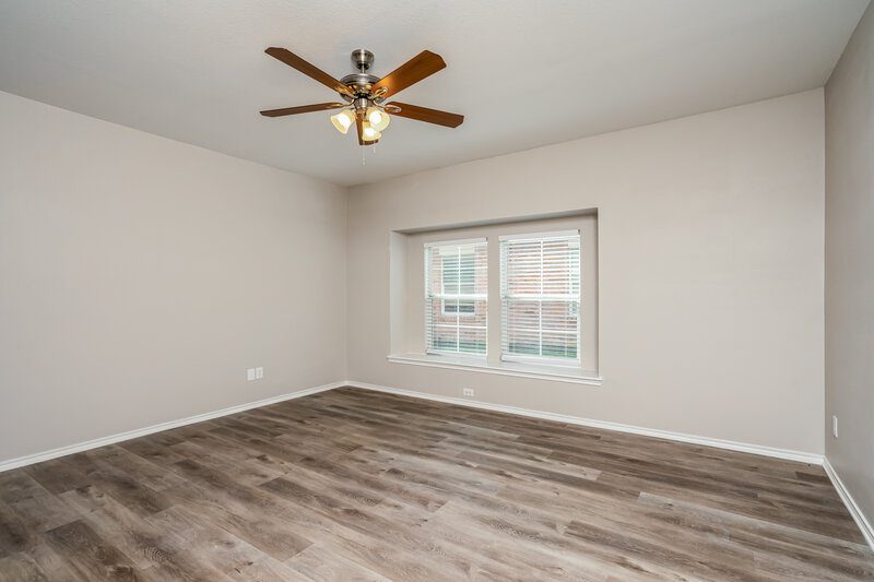 1,755/Mo, 1707 White Mountain Way Princeton, TX 75407 Main Bedroom View