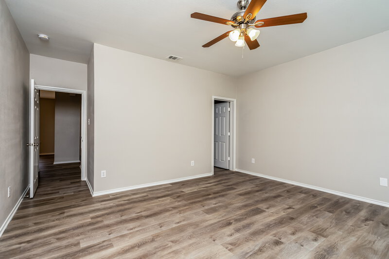 1,755/Mo, 1707 White Mountain Way Princeton, TX 75407 Main Bedroom View 2