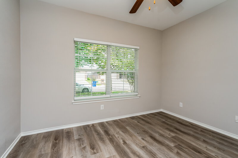 1,755/Mo, 1707 White Mountain Way Princeton, TX 75407 Bedroom View