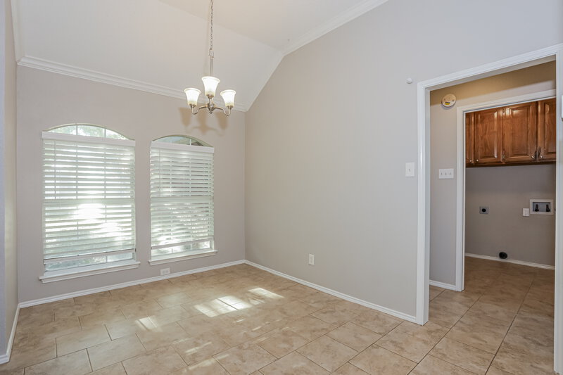 1,825/Mo, 804 Irene St Burleson, TX 76028 Dining Room View