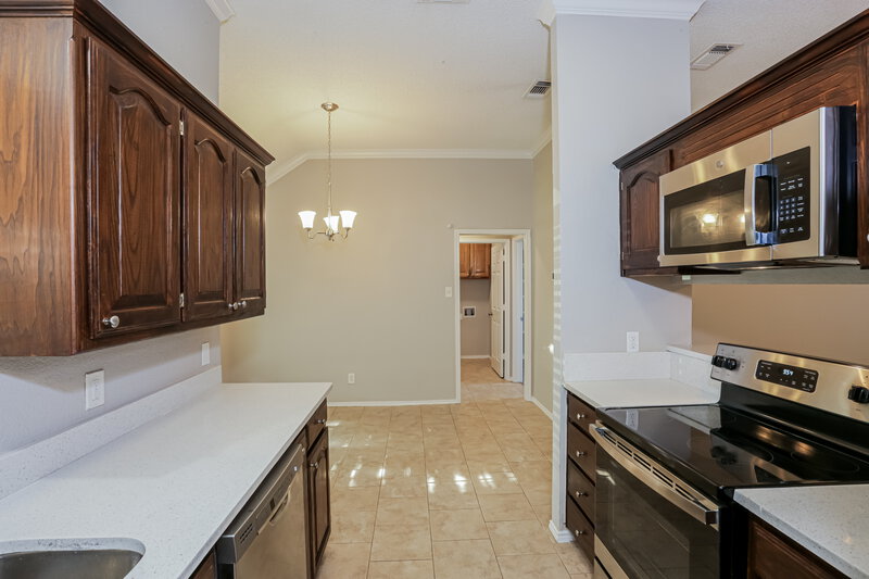 1,825/Mo, 804 Irene St Burleson, TX 76028 Kitchen View 2