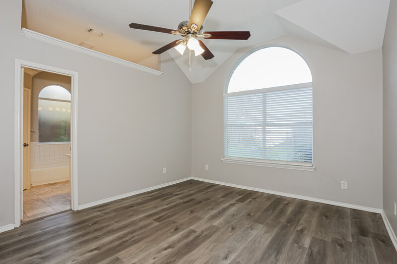 1,825/Mo, 804 Irene St Burleson, TX 76028 Main Bedroom View