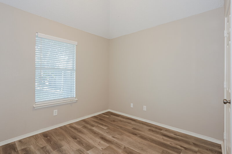 1,825/Mo, 804 Irene St Burleson, TX 76028 Bedroom View