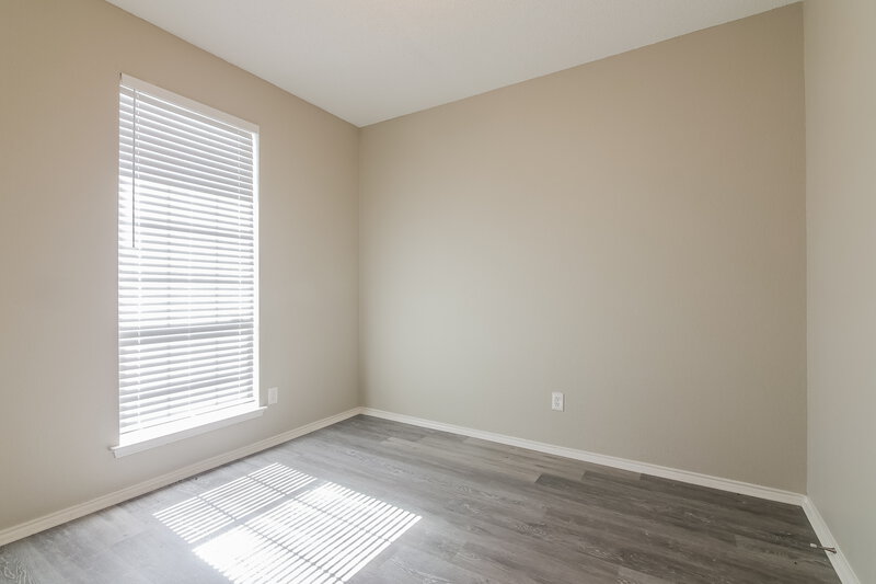 2,365/Mo, 1812 Cancun Dr Mansfield, TX 76063 Bedroom View 2