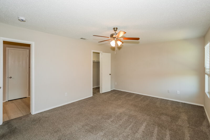 2,155/Mo, 16141 Shawnee Trl Justin, TX 76247 Main Bedroom View 2