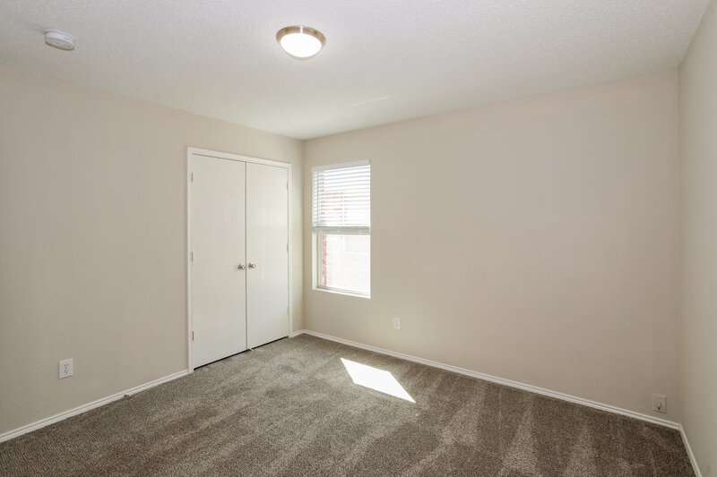 2,155/Mo, 16141 Shawnee Trl Justin, TX 76247 Bedroom View