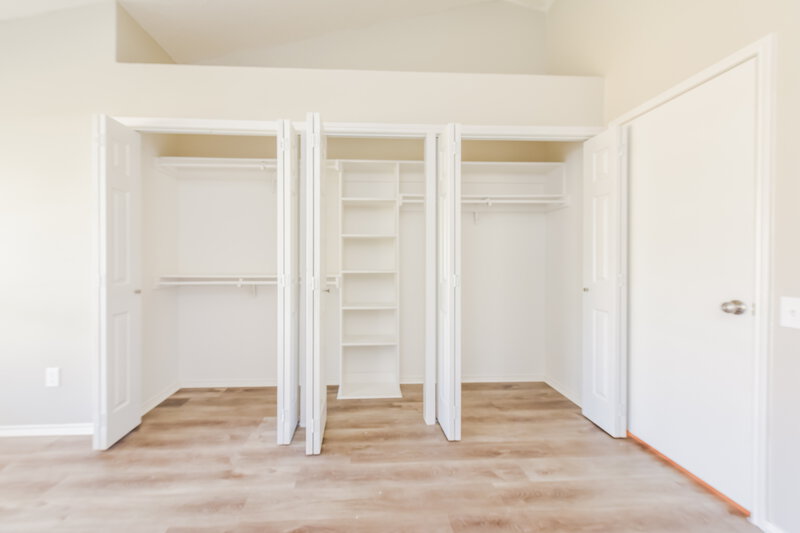 2,870/Mo, 4653 Feathercrest Dr Fort Worth, TX 76137 Bedroom View 3