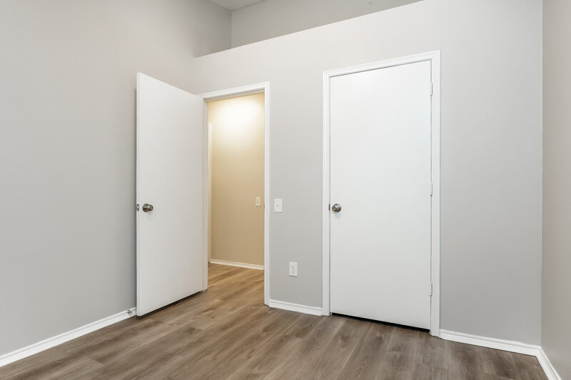 1,960/Mo, 4653 Feathercrest Dr Fort Worth, TX 76137 Bedroom View 2