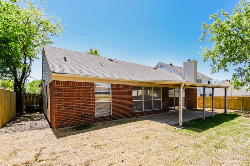 2,870/Mo, 4653 Feathercrest Dr Fort Worth, TX 76137 Rear View