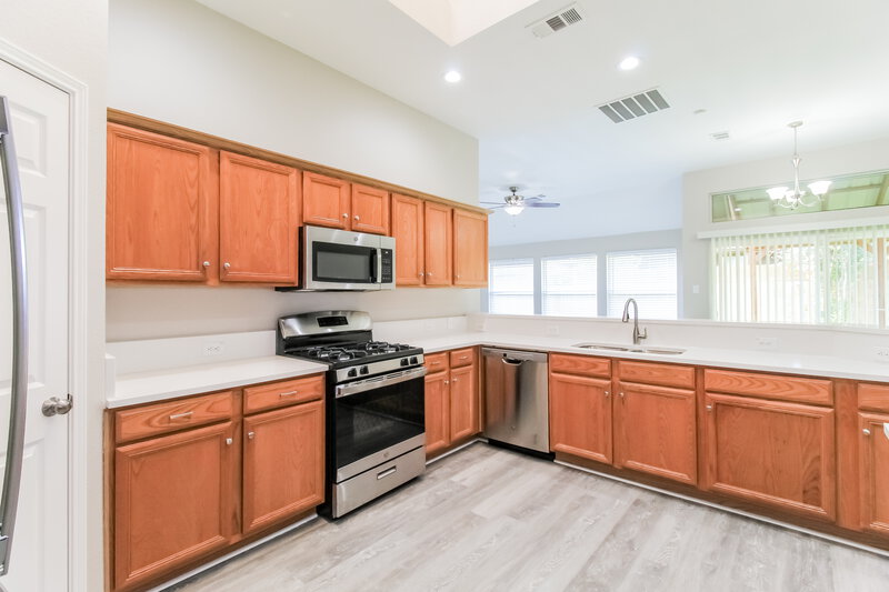 2,335/Mo, 741 Silverbrook Dr Saginaw, TX 76179 Kitchen View