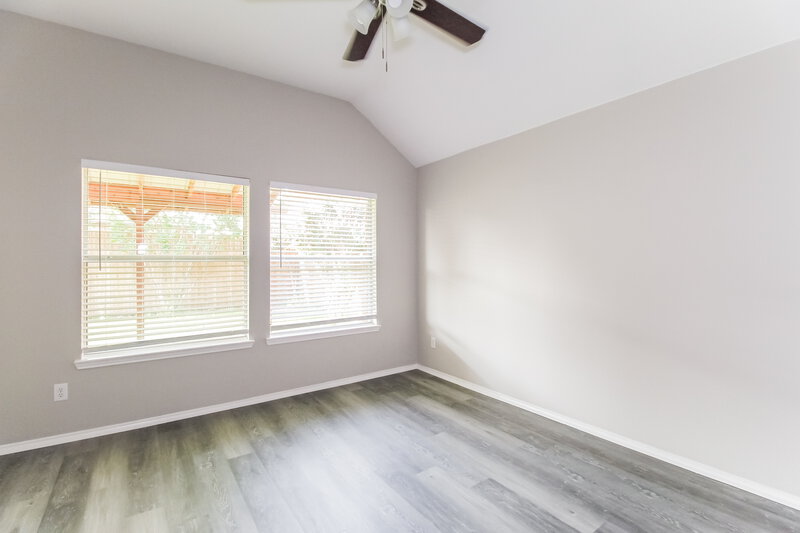 2,335/Mo, 741 Silverbrook Dr Saginaw, TX 76179 Bedroom View 3
