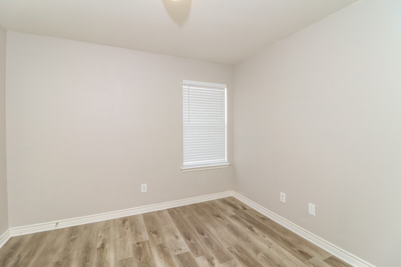 2,070/Mo, 613 Saint Eric Dr Mansfield, TX 76063 Bedroom View 3