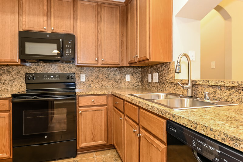 2,055/Mo, 1241 Chase Ln Seagoville, TX 75159 Kitchen View