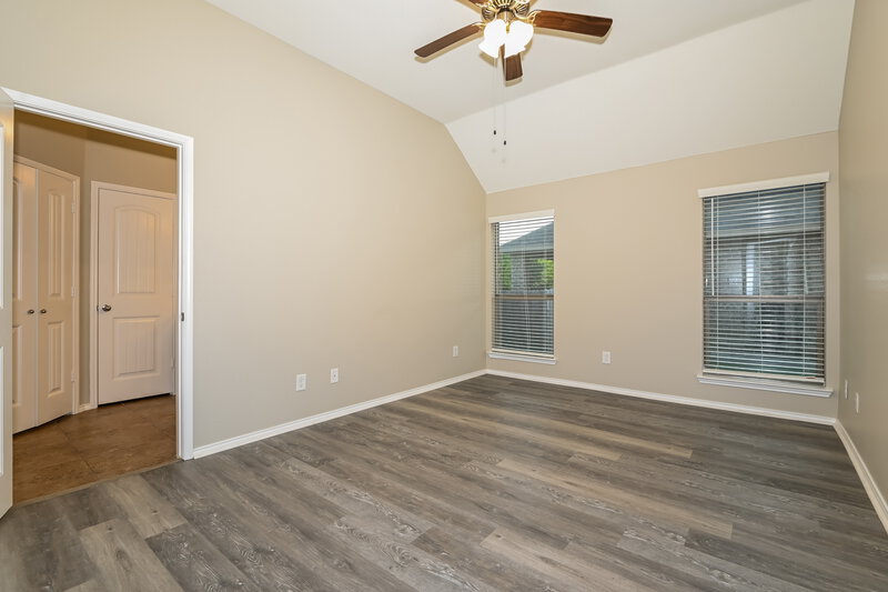 2,055/Mo, 1241 Chase Ln Seagoville, TX 75159 Main Bedroom View