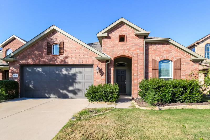 2,405/Mo, 8629 Wagon Trl Cross Roads, TX 76227 External View