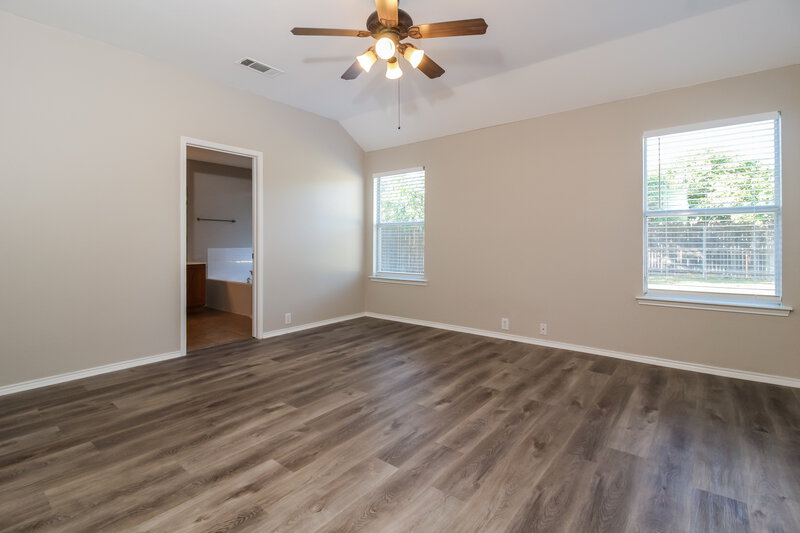 2,405/Mo, 8629 Wagon Trl Cross Roads, TX 76227 Main Bedroom View 2