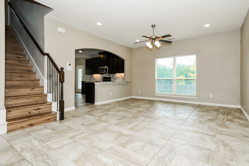 1,950/Mo, 236 Teakwood Dr Princeton, TX 75407 Living Room View