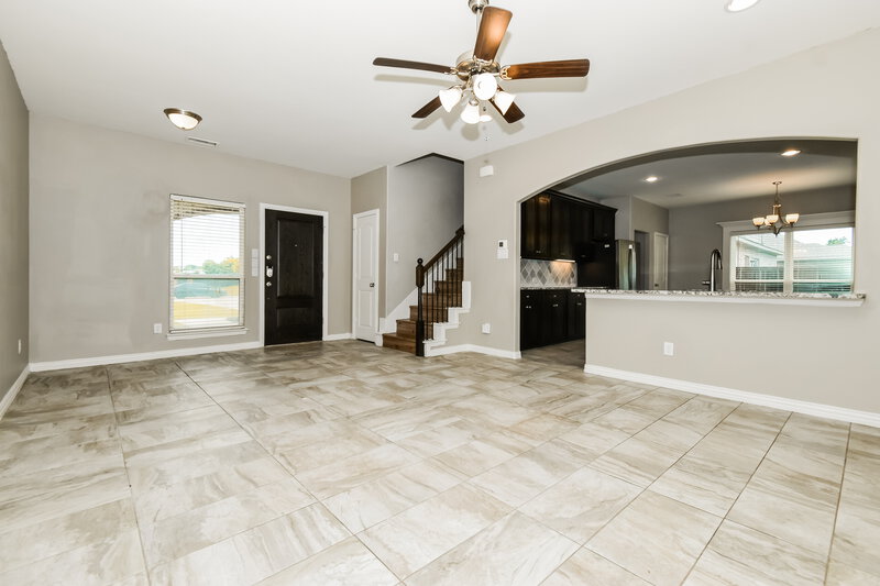 1,950/Mo, 236 Teakwood Dr Princeton, TX 75407 Living Room View 2