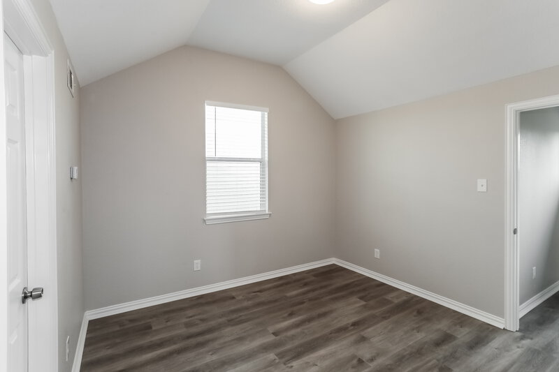 1,900/Mo, 10200 Cedar Lake Dr Providence Village, TX 76227 Bedroom View 3