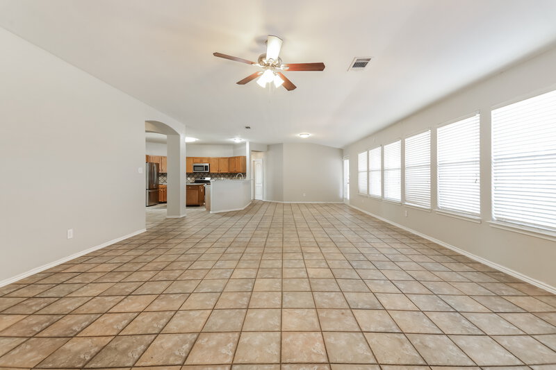 1,990/Mo, 2027 Northridge Dr Forney, TX 75126 Living Room View 2