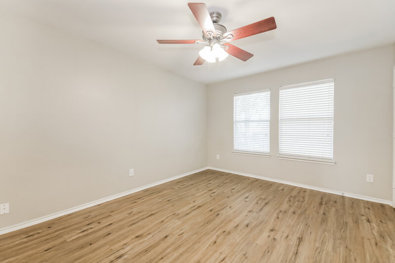 1,990/Mo, 2027 Northridge Dr Forney, TX 75126 Bedroom View