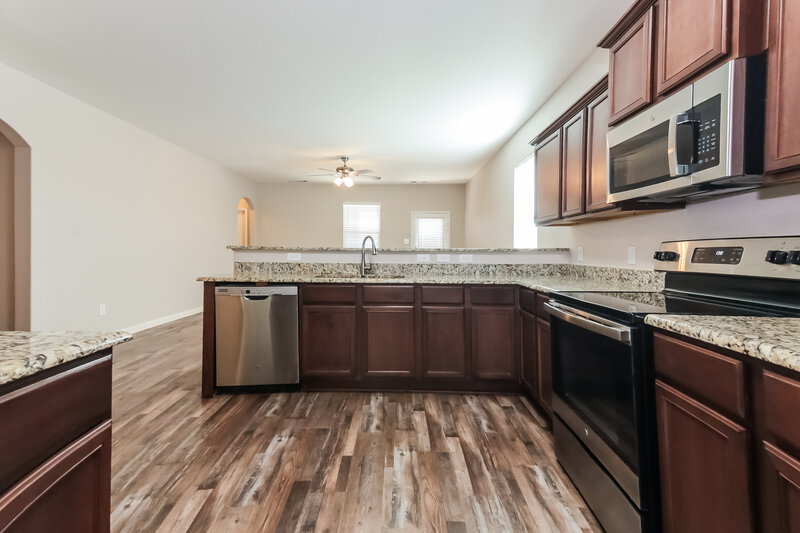 1,705/Mo, 341 Soap Tree Dr Princeton, TX 75407 Kitchen View