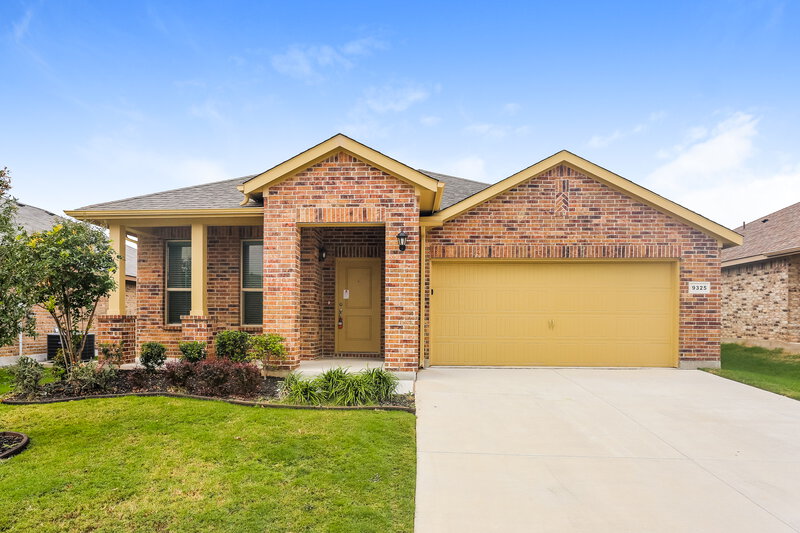 2,265/Mo, 9325 Herringbone Dr Fort Worth, TX 76131 External View