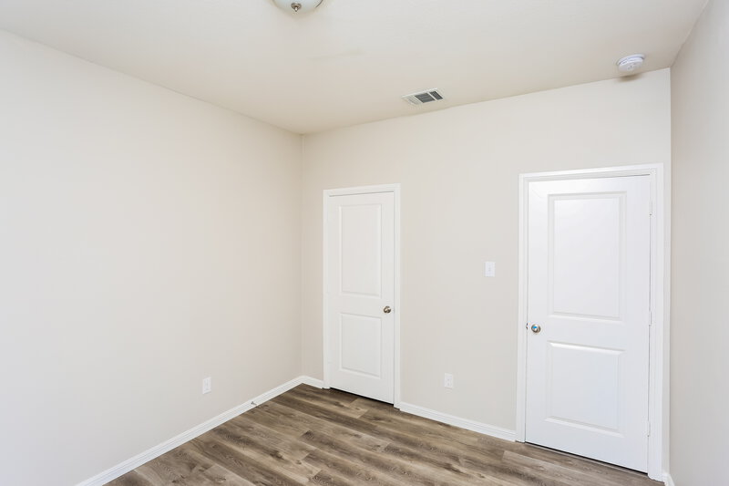 2,265/Mo, 9325 Herringbone Dr Fort Worth, TX 76131 Bedroom View 3