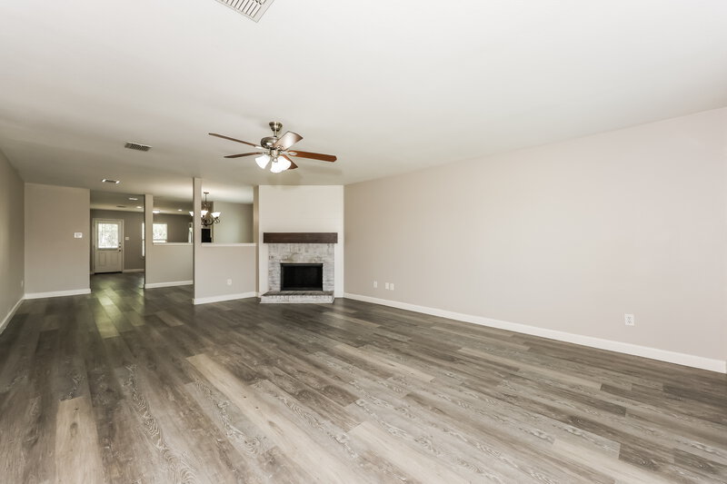1,880/Mo, 536 Laurel Ln Fate, TX 75087 Living Room View