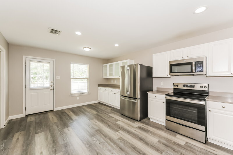 1,880/Mo, 536 Laurel Ln Fate, TX 75087 Kitchen View