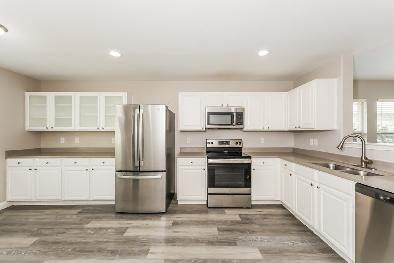 1,880/Mo, 536 Laurel Ln Fate, TX 75087 Kitchen View 3