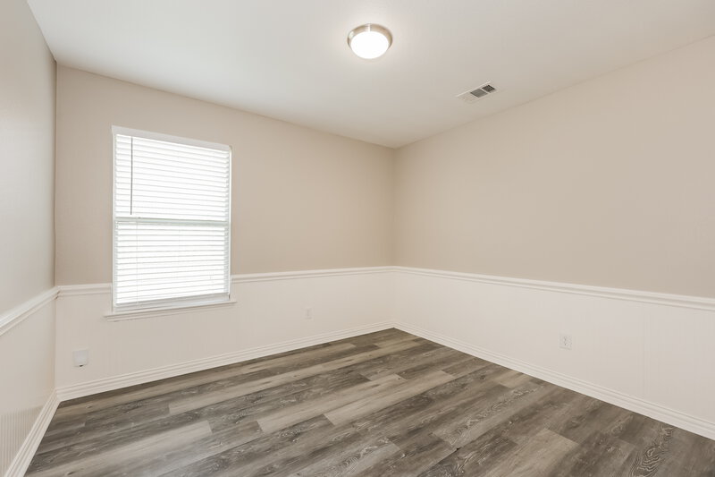 1,970/Mo, 2105 Charmion Ln Fort Worth, TX 76131 Bedroom View 2