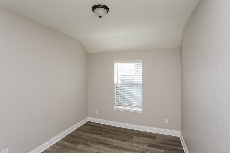 2,720/Mo, 1428 Julie St Seagoville, TX 75159 Bedroom View 4