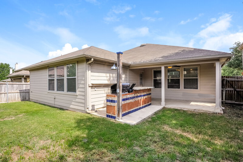 2,200/Mo, 3612 Diamond Ranch Rd Roanoke, TX 76262 Rear View