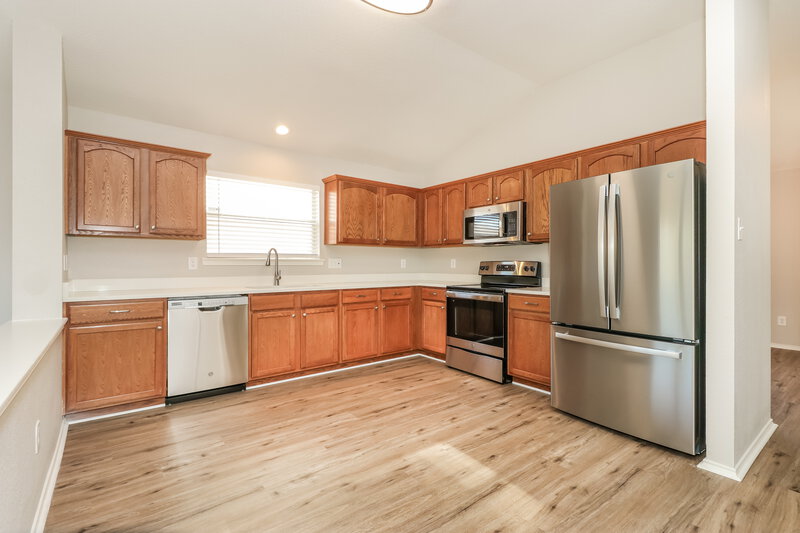 2,465/Mo, 8488 Creekbluff Dr Dallas, TX 75249 Kitchen View