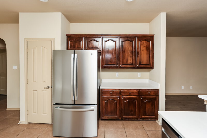 2,105/Mo, 1284 Kielder Cir Fort Worth, TX 76134 Kitchen View 3