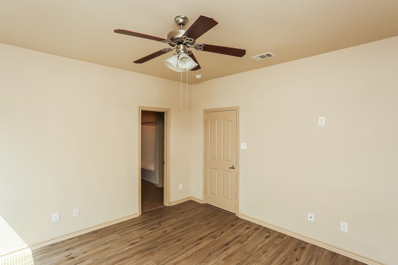 2,105/Mo, 1284 Kielder Cir Fort Worth, TX 76134 Main Bedroom View 2