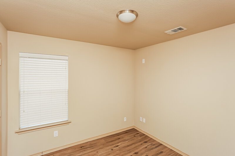 2,105/Mo, 1284 Kielder Cir Fort Worth, TX 76134 Bedroom View 3