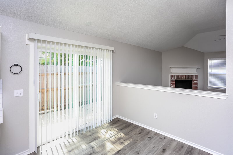3,230/Mo, 4308 Waterside Ct Fort Worth, TX 76137 Breakfast Nook View