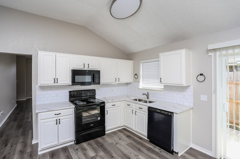 3,230/Mo, 4308 Waterside Ct Fort Worth, TX 76137 Kitchen View