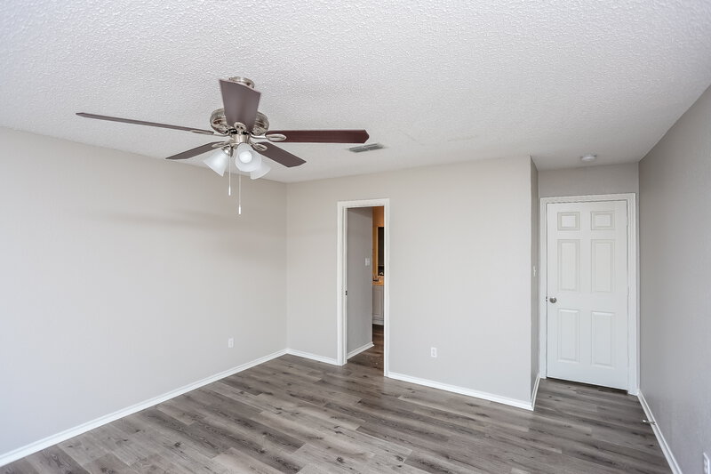 3,230/Mo, 4308 Waterside Ct Fort Worth, TX 76137 Main Bedroom View 2