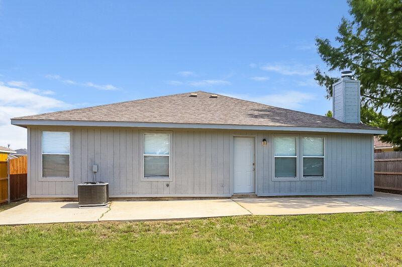 3,230/Mo, 4308 Waterside Ct Fort Worth, TX 76137 Rear View