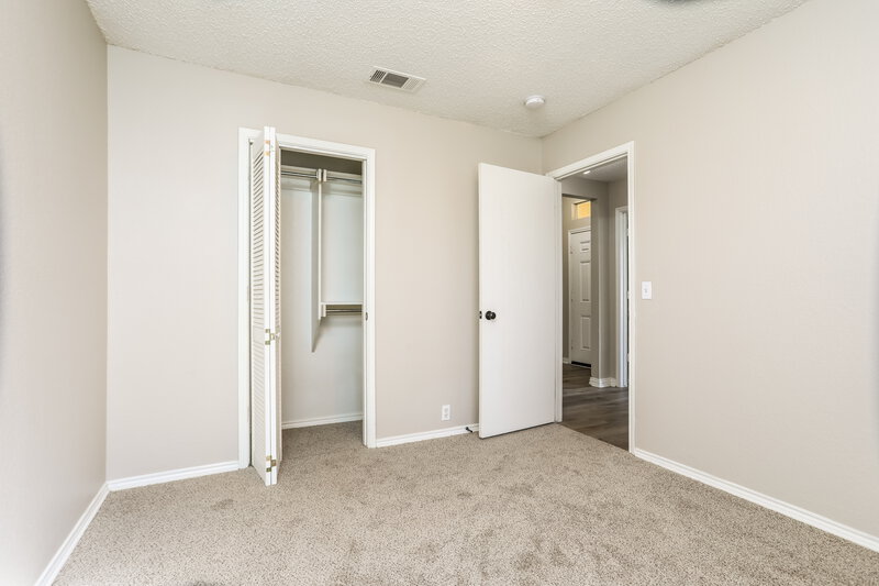 1,980/Mo, 1901 Purdue Dr Glenn Heights, TX 75154 Bedroom View 2
