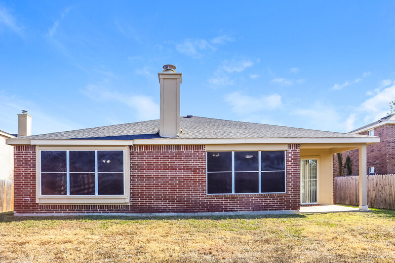 1,980/Mo, 1901 Purdue Dr Glenn Heights, TX 75154 Rear View