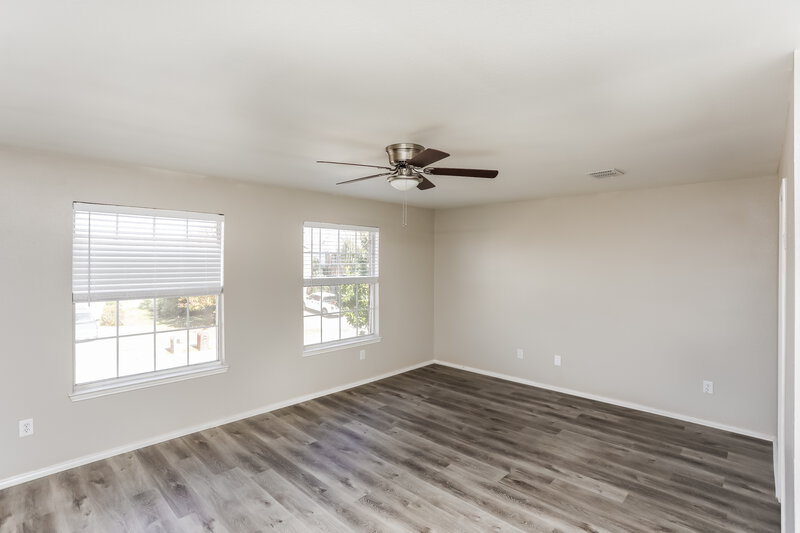 2,620/Mo, 2308 Sumac Ct Little Elm, TX 75068 Main Bedroom View
